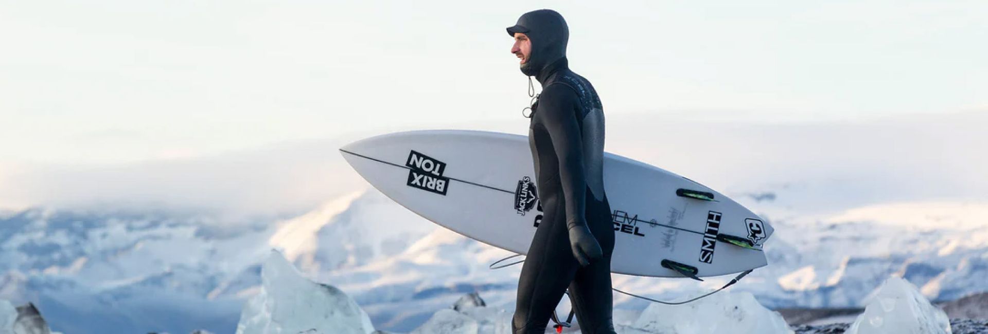 xcel wetsuit gloves